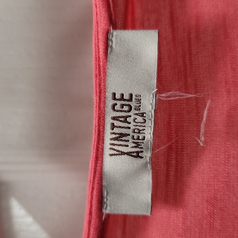 NWOT Shirt - Picture 2 of 6